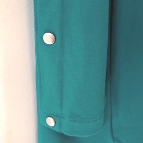 Chicos Button-Sleeve Tunic L - Picture 10 of 15